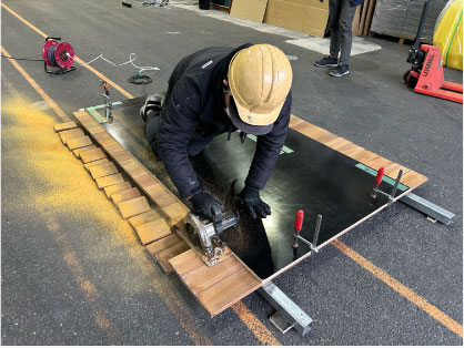 壁パネル・サッシ取付