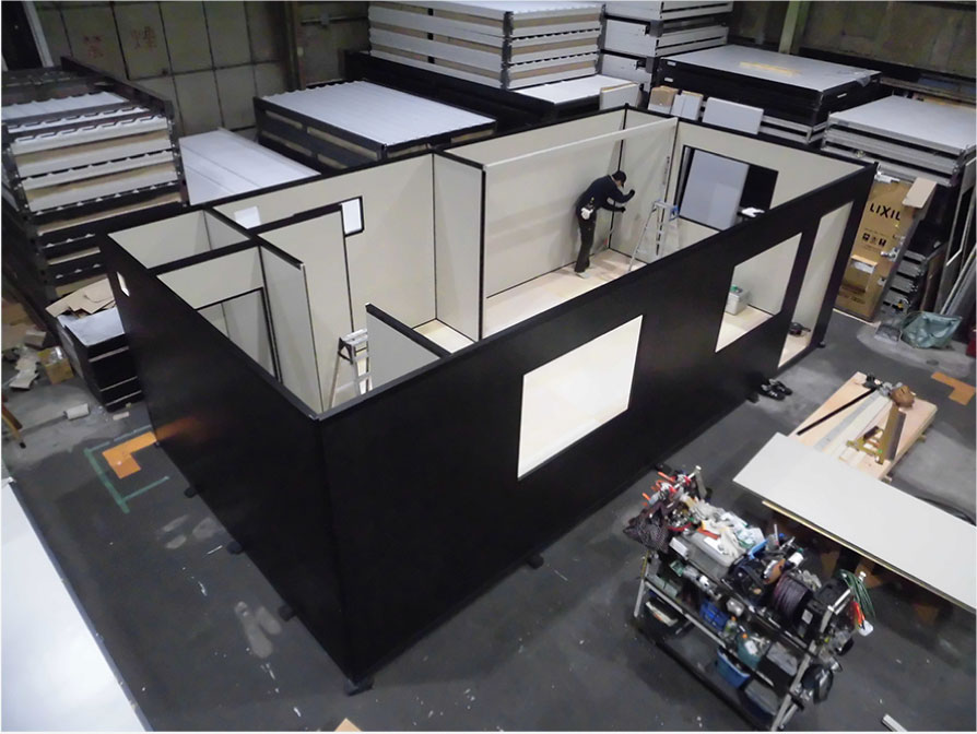 現地組立式パネルハウス